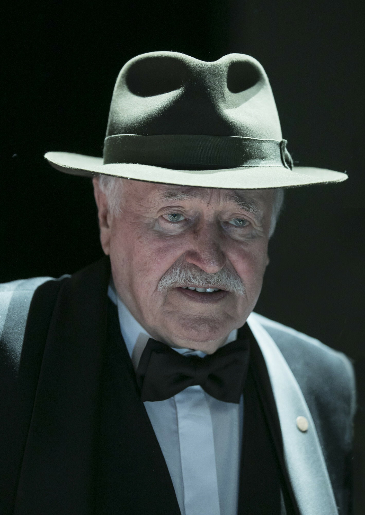 Jan Nowicki