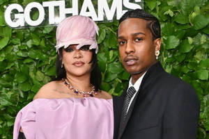 Rihanna i A$AP Rocky na gali rozdania nagród. Gwiazda zaskoczyła stylizacją fot. Evan Agostini/Invision/East News
