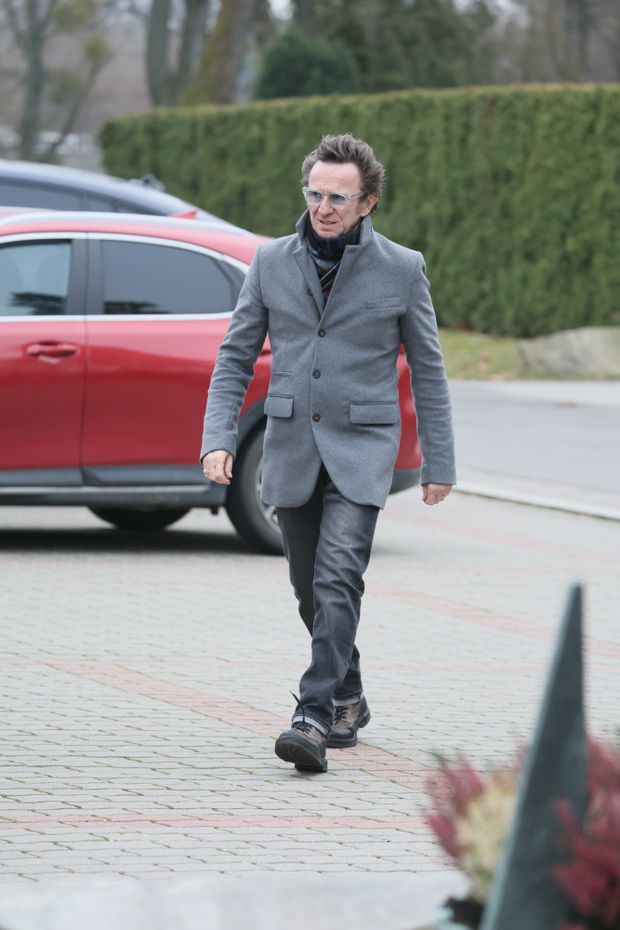Paweł Wilczak na pogrzebie Agnieszki Maciąg