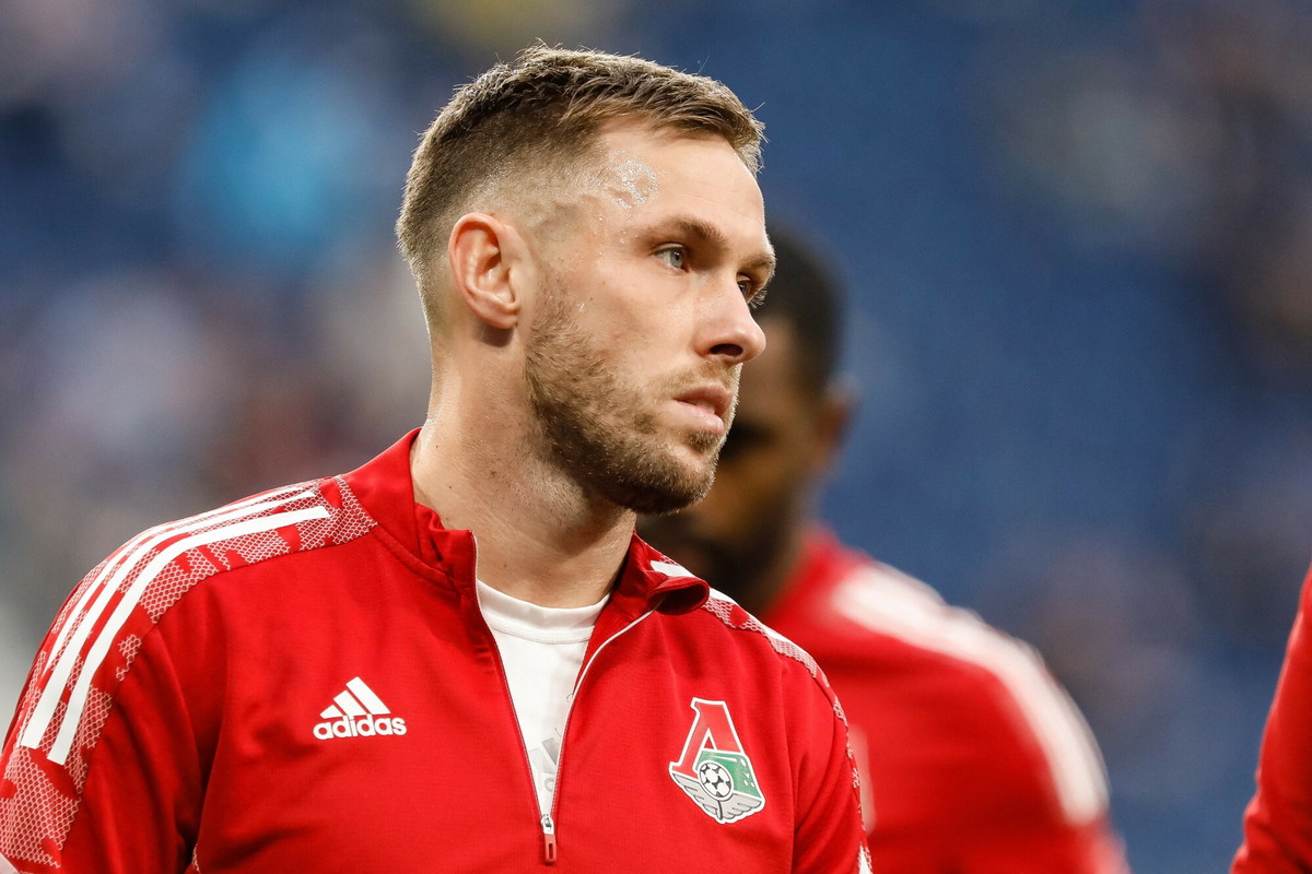 Maciej Rybus po rozwodzie pokazał synów na czerwonym dywanie