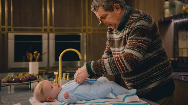 Człowiek kontra dziecko: nowy serial z Atkinsonem już dostępny