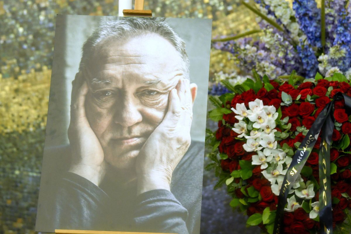 Pogrzeb Michała Urbaniaka. Tak żegnają go córka i Urszula Dudziak