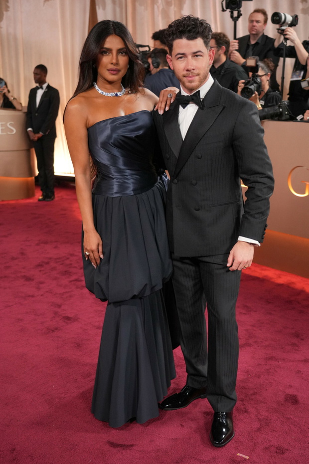 Nick Jonas i Priyanka Chopra na Złotych Globach 2026