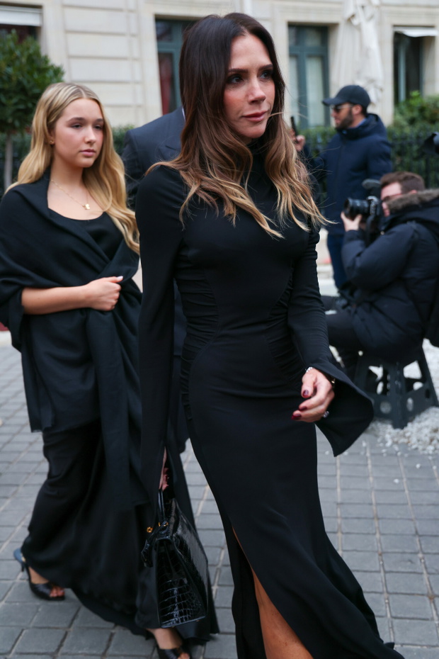 Harper Beckham wspiera Victorię. Brooklyn odcina się od rodziny