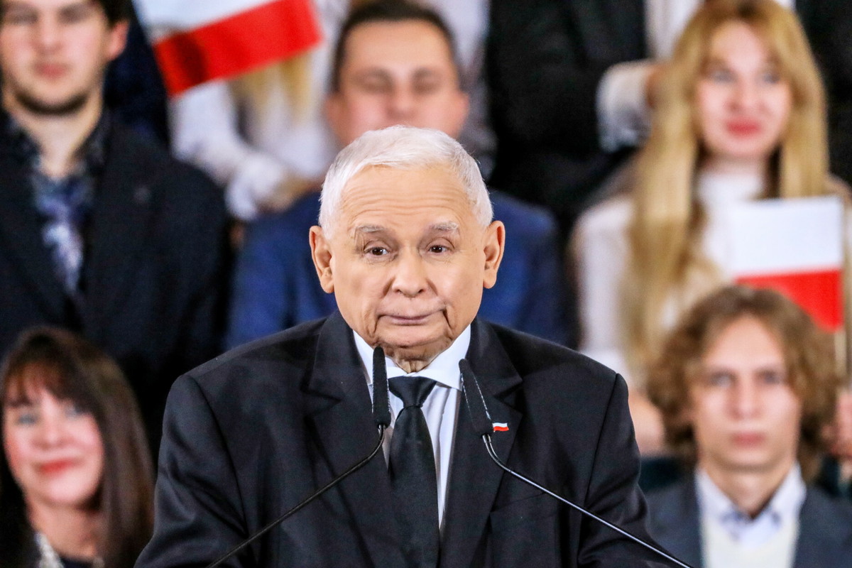 Jarosław Kaczyński w szpitalu – co się dzieje z prezesem PiS?