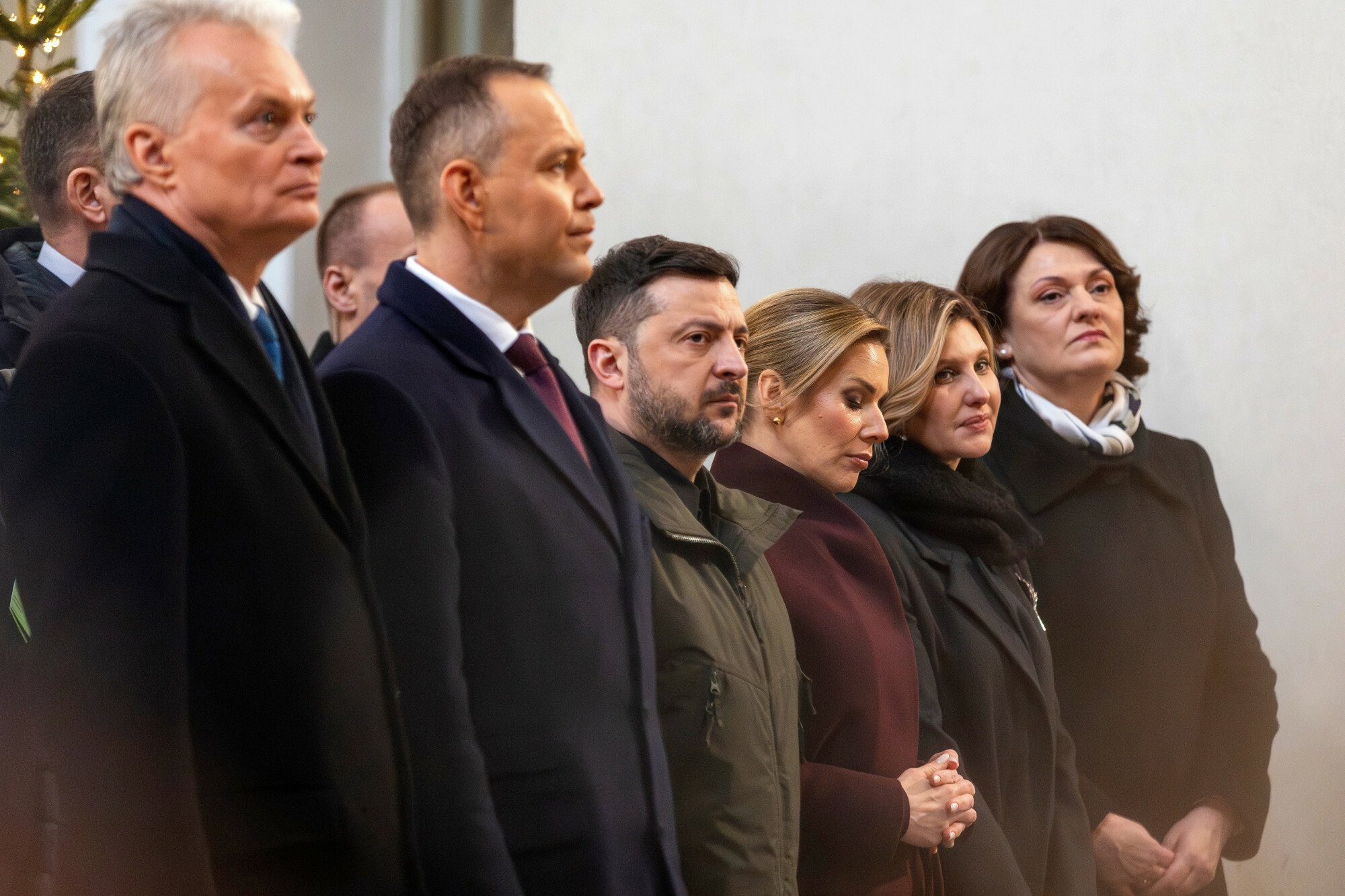 Marta Nawrocka skrytykowana za nietrafioną stylizację w Wilnie
