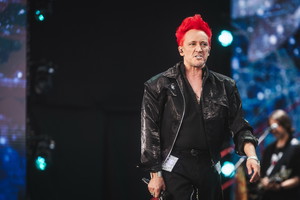 Michał Wiśniewski apeluje o pomoc po kolizji. "Pędził 200 km/h"