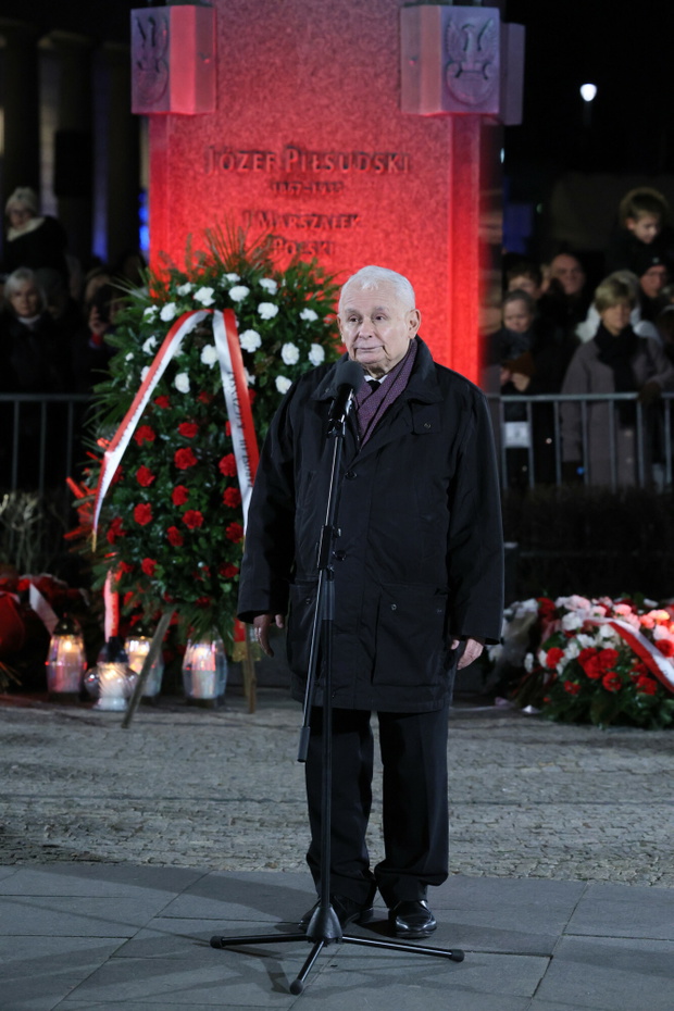 Jarosław Kaczyński nie opuszcza szpitala. Nowe wieści o stanie lidera PiS