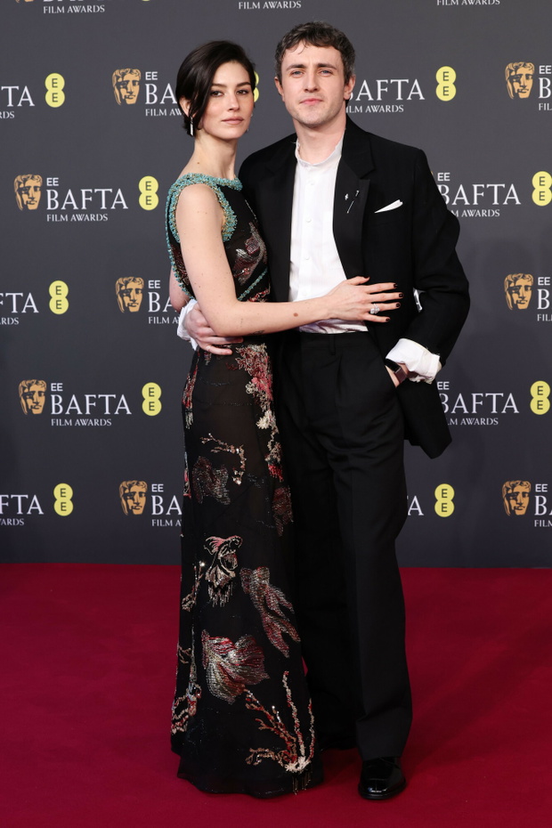 Gracie Abrams i Paul Mescal na BAFTA 2026