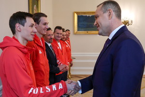 Kacper Tomasiak spotkał się z prezydentem. Odebrał klucze do mieszkania