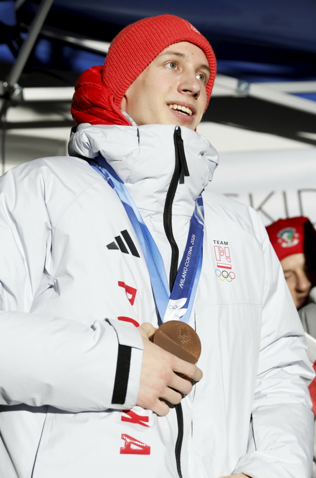 Tak powitali Kacpra Tomasiaka w Bystrej. Adam Małysz nie wytrzymał
