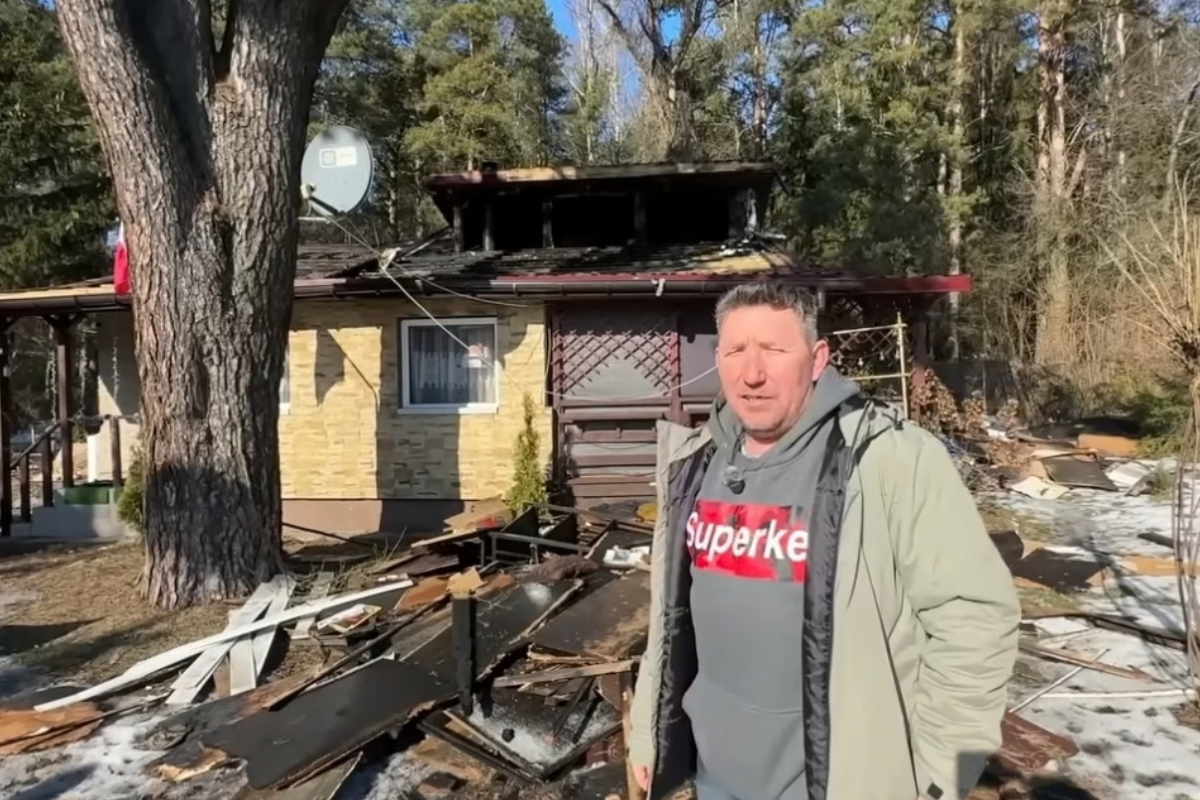 Andrzej z „Rolnicy. Podlasie” błaga o pomoc. Cały dorobek 70-letniej rodziny spłonął