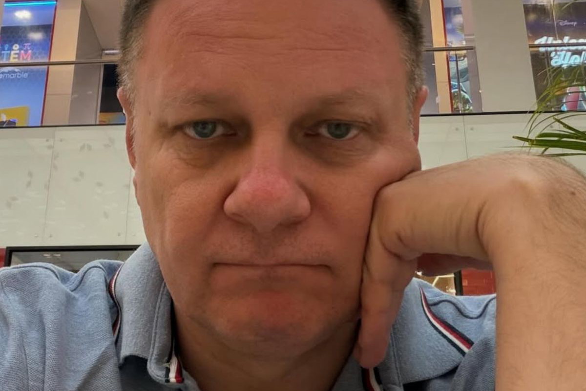 Gwiazdor disco polo wrócił do Polski po kilku dniach uziemienia w Dubaju