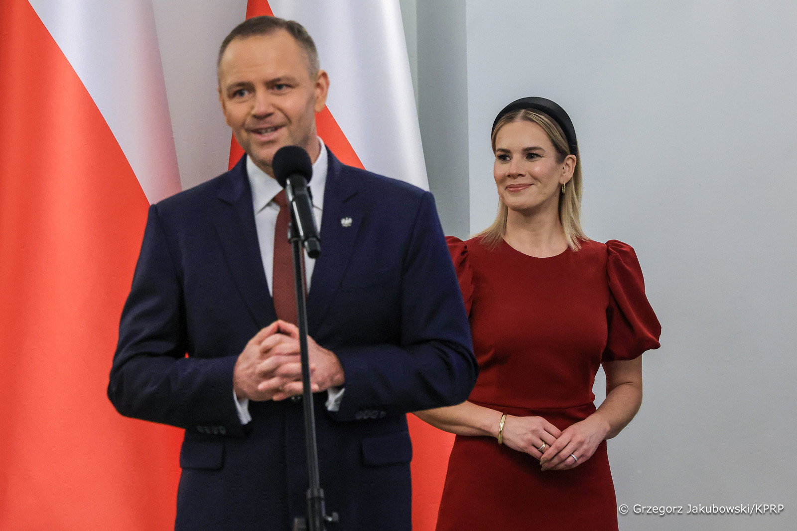 Marta Nawrocka w eleganckiej odsłonie podczas uroczystości 8 marca
