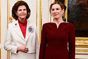 Marta Nawrocka skradła show podczas kolacji z królem. Co za suknia!a