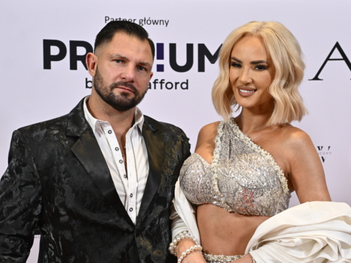 Izabela Macudzińska pokazała się z mężem. Trudno oderwać wzrok od jednego