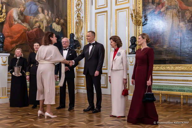Marta Nawrocka ujawniła kulisy spotkania z królem Szwecji. Tak wyglądało