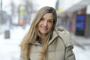 Joanna Koroniewska pozuje bez makijażu i zapewnia: "Nie męczę się jak kiedyś z toksycznymi ludźmi wokoło" fot. Aliaksandr Valodzin/East News
