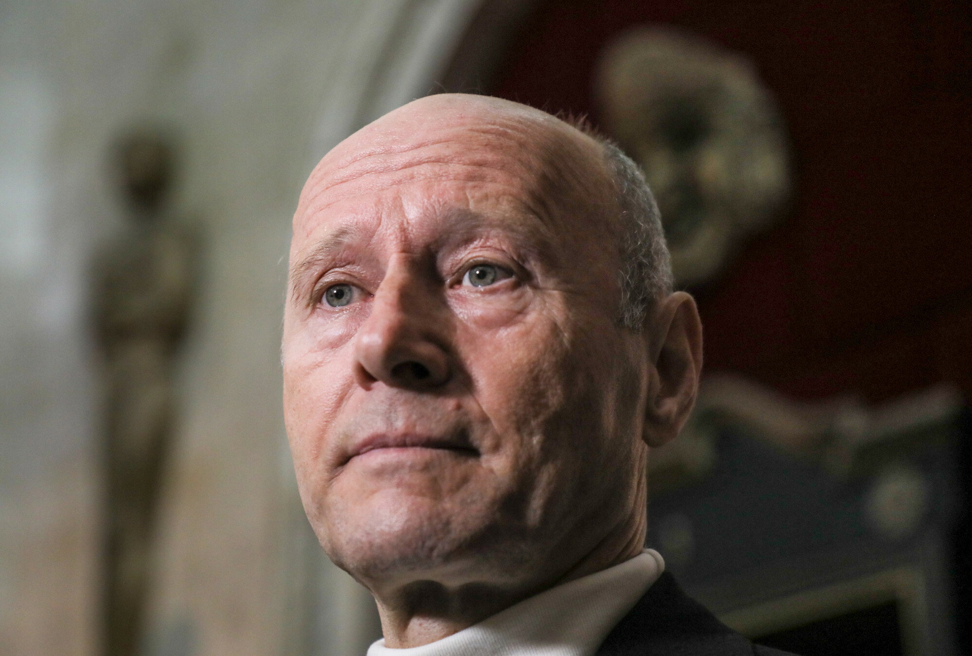Zasłynął rolą Bruna w "Na dobre i na złe". Dziś ostro uderza w kościół