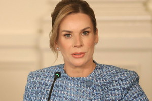 Marta Nawrocka zachwyca stylizacją w USA? Wybrała najmodniejszy kolor tego sezonu