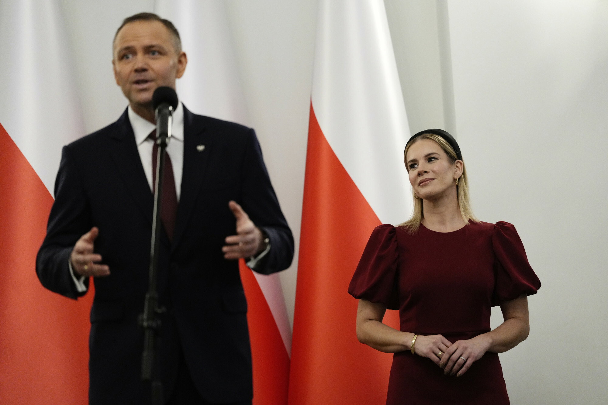 Marta i Karol Nawroccy złożyli Polakom życzenia. Padł poruszające słowa