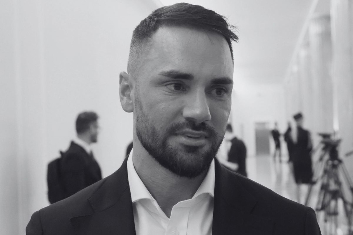 Mama chłopca, którego wspierał Łukasz Litewka poruszona śmiercią posła. "Cud, że nam pomógł"
