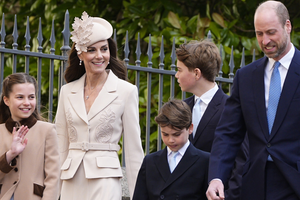 Kate i William pokazali zdjęcie córki, a wszyscy patrzą na jej paznokcie. "Zdecydowanie za młoda"