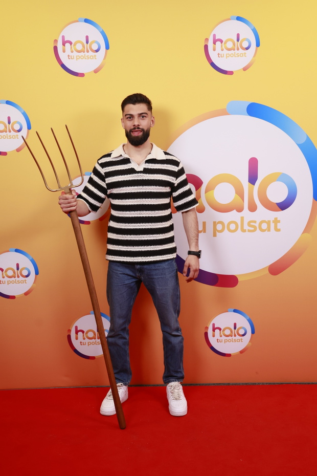 Aksel w "Halo tu Polsat". Na co przeznaczy nagrodę z "Farmy"?