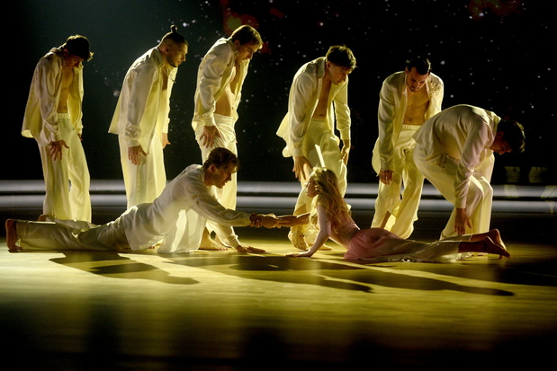 Mikołaj Bagiński i Magdalena Tarnowska w finale "Tańca z Gwiazdami" fot. VIPHOTO/Eastnews