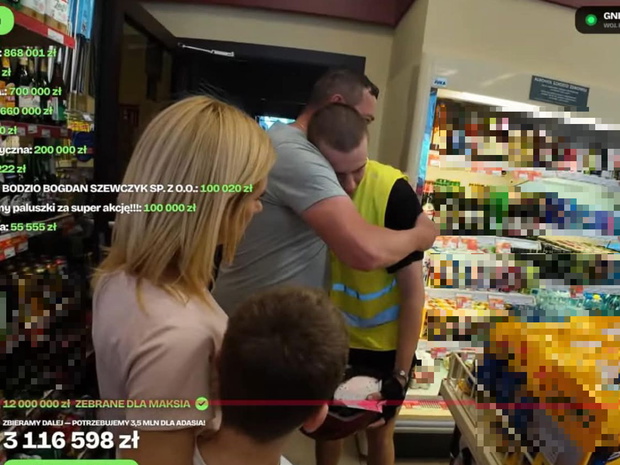 Łatwogang spotkał się z Maksiem, dla którego zebrał pieniądze na leczenie. Poruszający moment