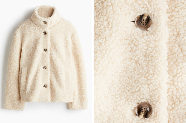 Modna kurtka "oatmeal" typu "oversize sherpa" na zimę 2026 w stylu gwiazd z H&amp;M za 89,99 złotych