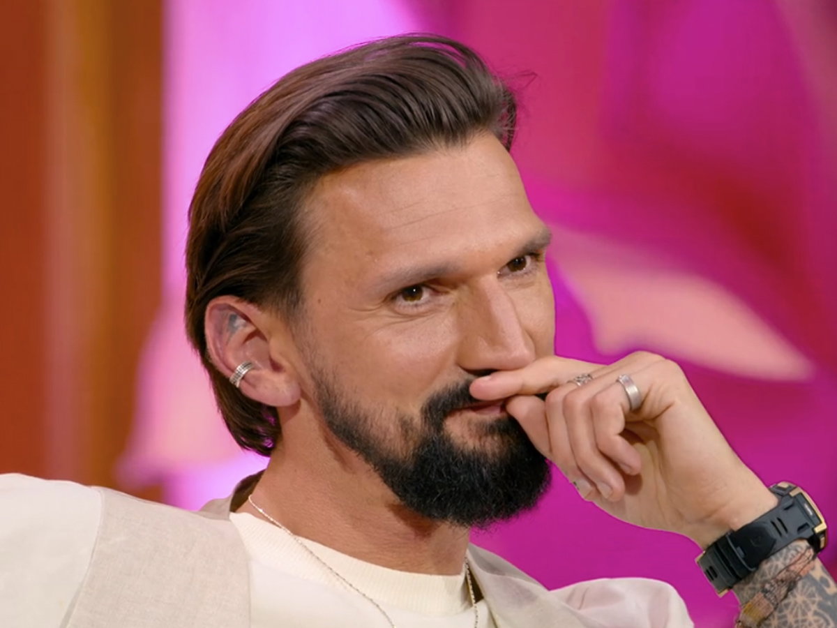 Jacek z "Love is blind" o nowej partnerce: "Jak całowaliśmy się z Julitą, zasłaniałem jej oczy"