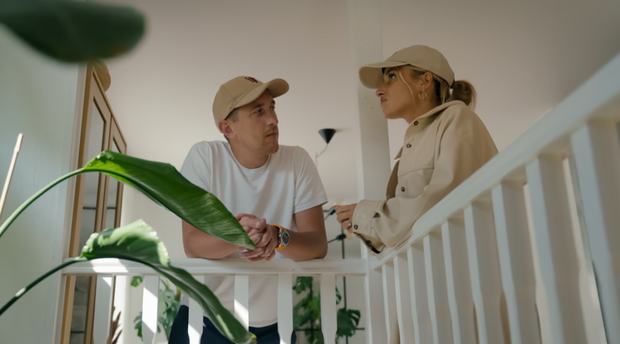 Tak mieszka Kamil z "Love is Blind". Praktyczny minimalizm