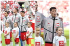 Piękne sceny przed meczem. Maja z Cancer Fighters weszła z Lewandowskim