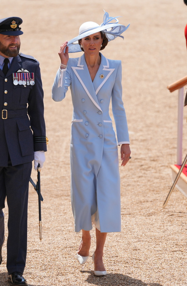 Kate wykonała poruszający gest na paradzie. Zdjęcie trafiło do sieci