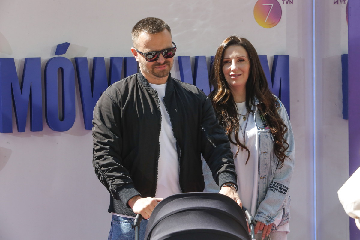 Dominika Serowska znów jest w ciąży. Razem z Hakielem pokazali kadry
