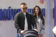 Dominika Serowska znów jest w ciąży. Razem z Hakielem pokazali kadry