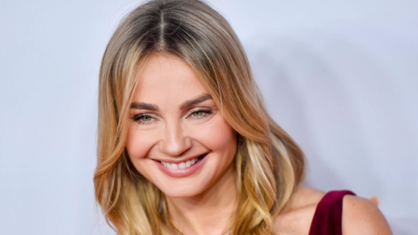 Małgorzata Socha w koszuli "embroidery". To będzie hit lata 2026