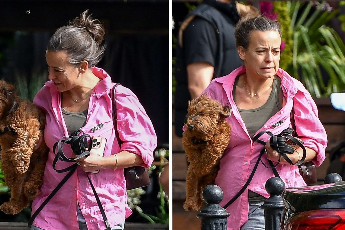 Naturalna Anna Mucha na najnowszych zdjęciach paparazzi. Pokazała się w mikro shortach i modnych klapkach na lato