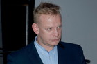 Bartosz Żukowski przyłapany z tajemniczą kobietą w restauracji. Tak dziś wygląda serialowy Walduś Kiepski