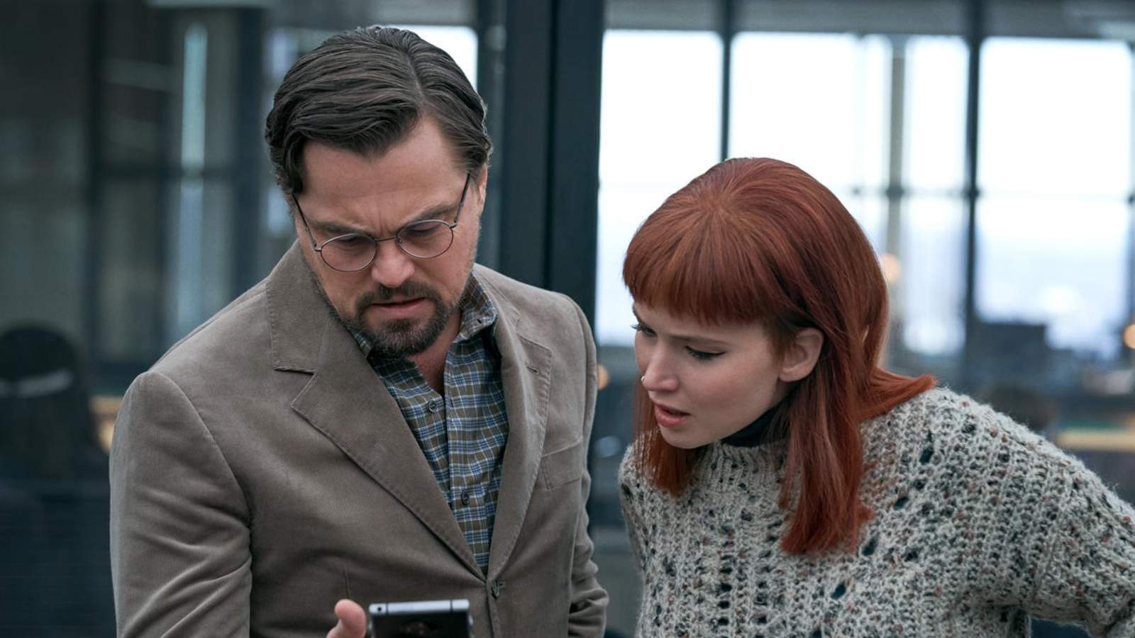 Masz kiepski dzień? Te 3 komedie na Netfliksie od razu poprawią ci humor