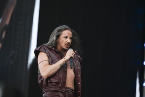 Michał Szpak w centrum burzy po koncercie TVP w Chełmie