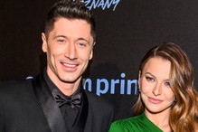 Tak Anna Lewandowska wspiera męża na odległość. Jej gest mówi wszystko