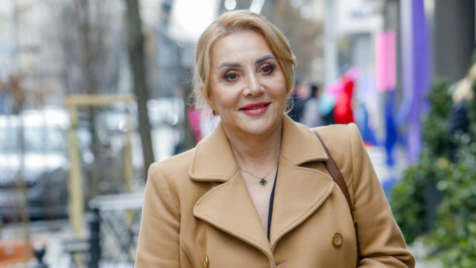 59-letnia Danuta Martyniuk niewiele zostawiła wyobraźni. O tych zdjęciach mówią dziś wszyscy