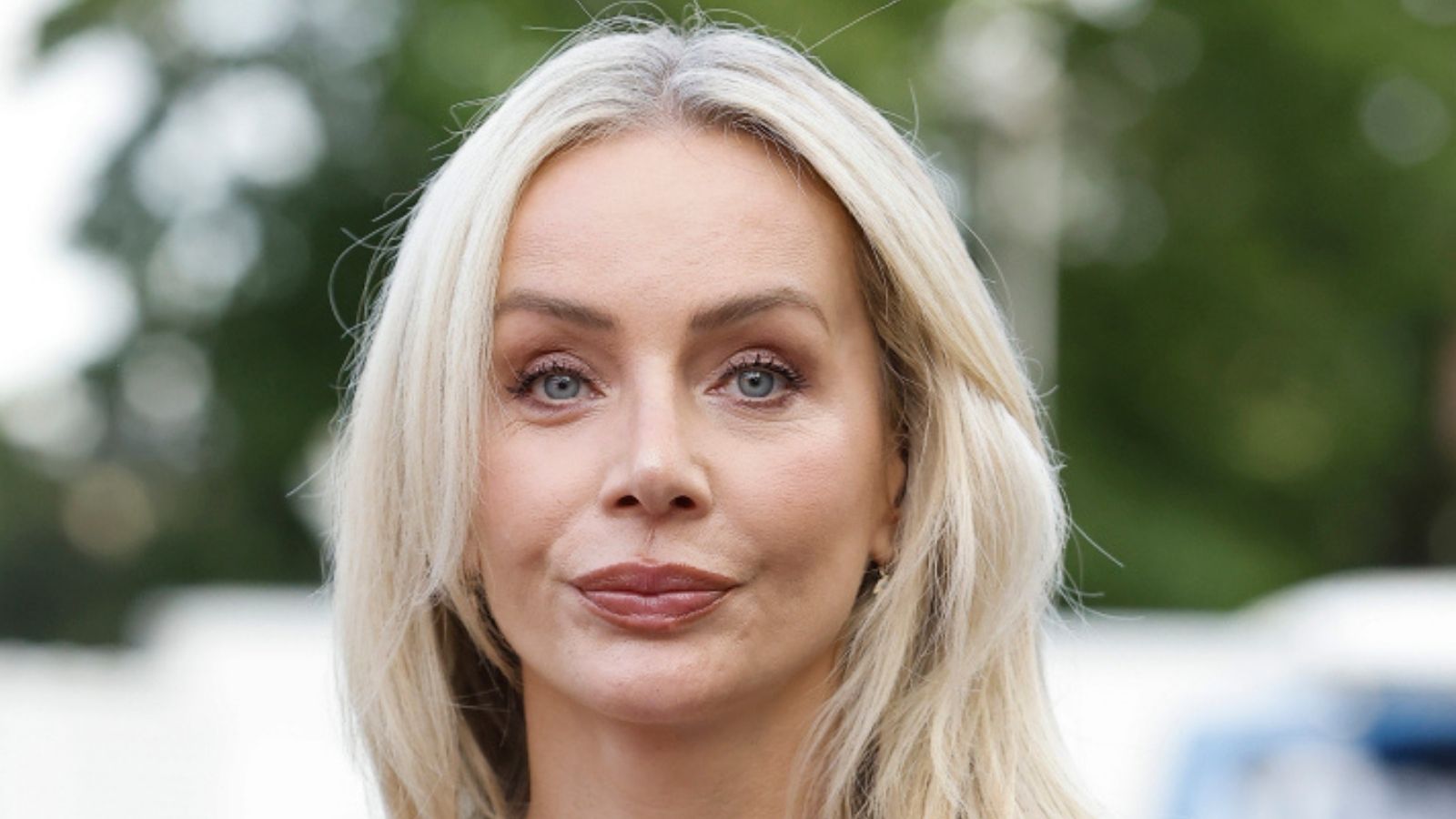 Agnieszka Woźniak-Starak zachwyciła w "terracotta maxi dress". To hit lata 2026
