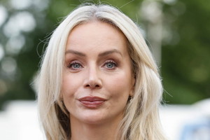 Agnieszka Woźniak-Starak zachwyciła w "terracotta maxi dress". To hit lata 2026