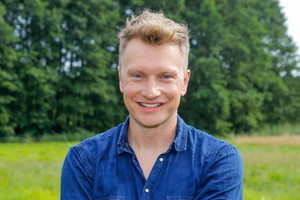 Jakub Wesołowski ma luksusowy hotel pod Warszawą. Za nocleg trzeba słono zapłacić