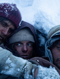 Lecieli na mecz, rozbili się w Andach i walczyli o życie. Ten wstrząsający film oparty na faktach jest na Netfliksie