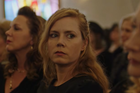 Ten psychologiczny thriller z Amy Adams to jeden z najmocniejszych seriali ostatnich lat. Finał wbija w fotel