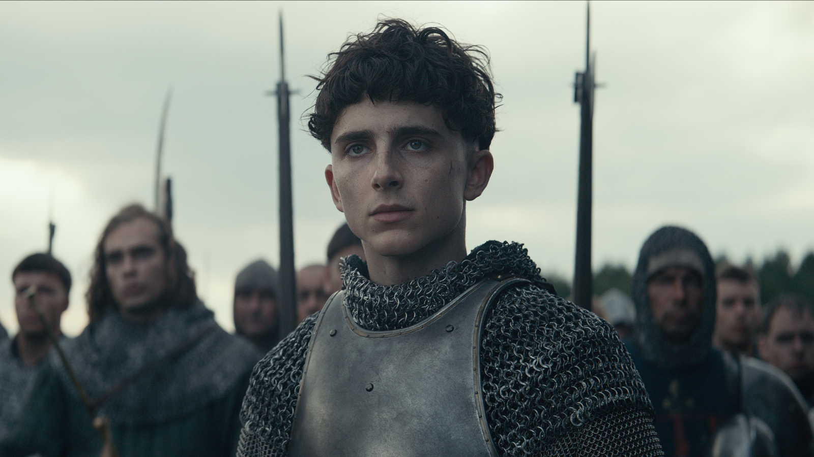 Ten średniowieczny thriller z Timothée Chalametem na Netfliksie zachwyca